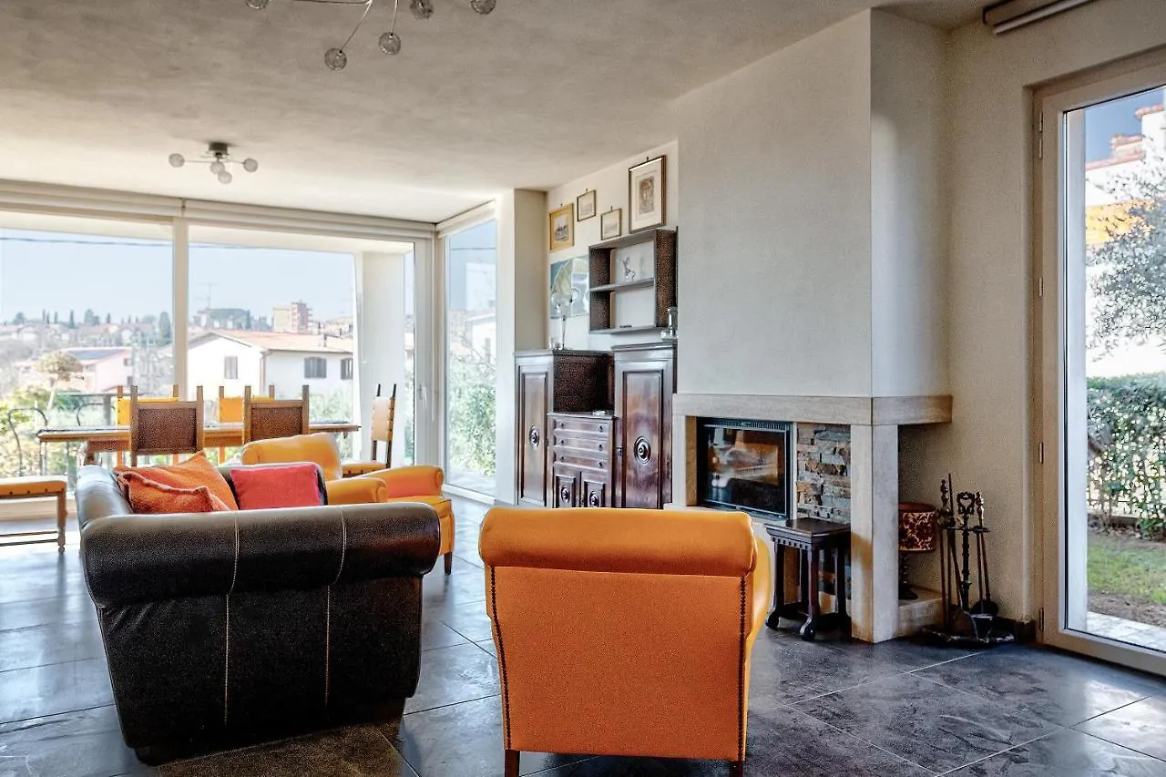 Villa Il Poggino - Modern House Foiano Della Chiana Italy